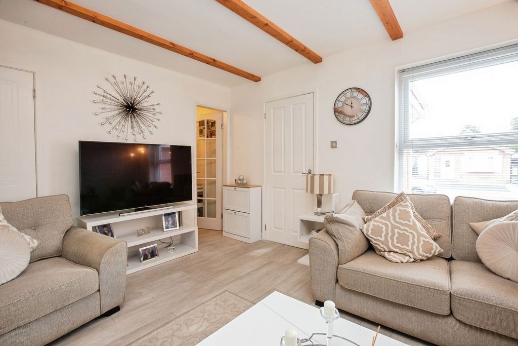 Property photo 3 of 20 Pbox-Img.Jpg