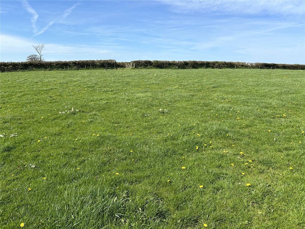 Property photo 2 of 14 Picture No. 02