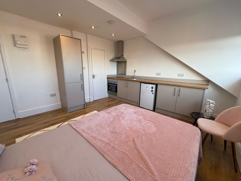 Property photo 2 of 4 Picture No. 02