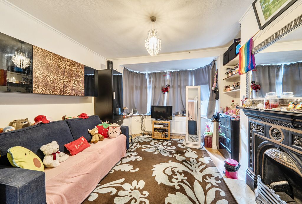 Property photo 3 of 12 1526697-10-6Abbca...