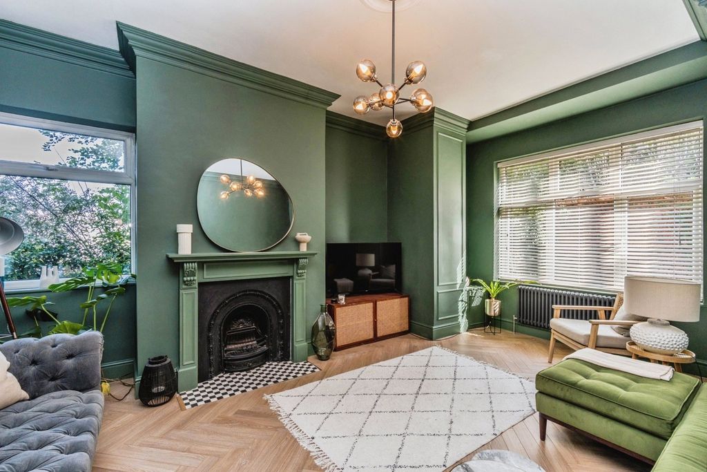 Property photo 2 of 15 Picture No. 20