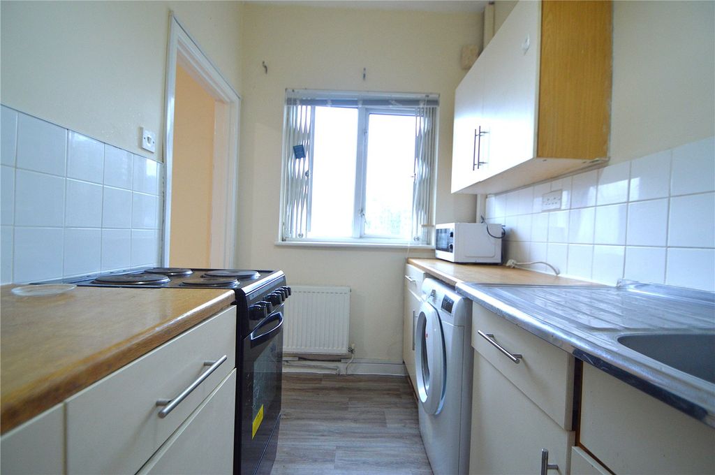 Property photo 3 of 3 Picture No. 09