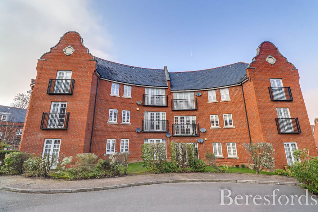 Property photo 1 of 12 Front