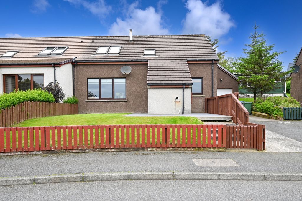 Property photo 2 of 49