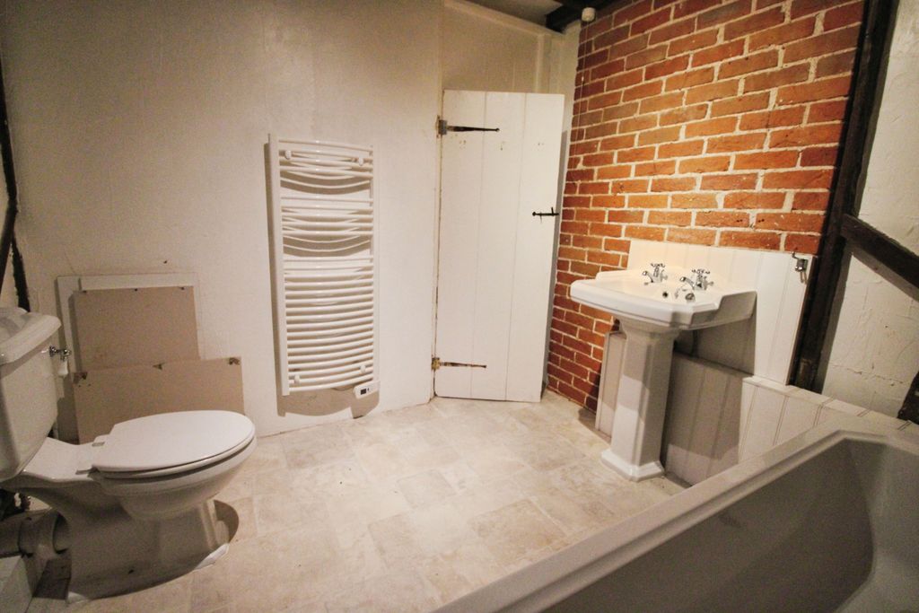 Property photo 3 of 7 Photo #3