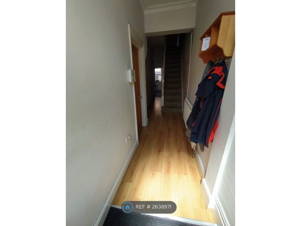 Property photo 3 of 4