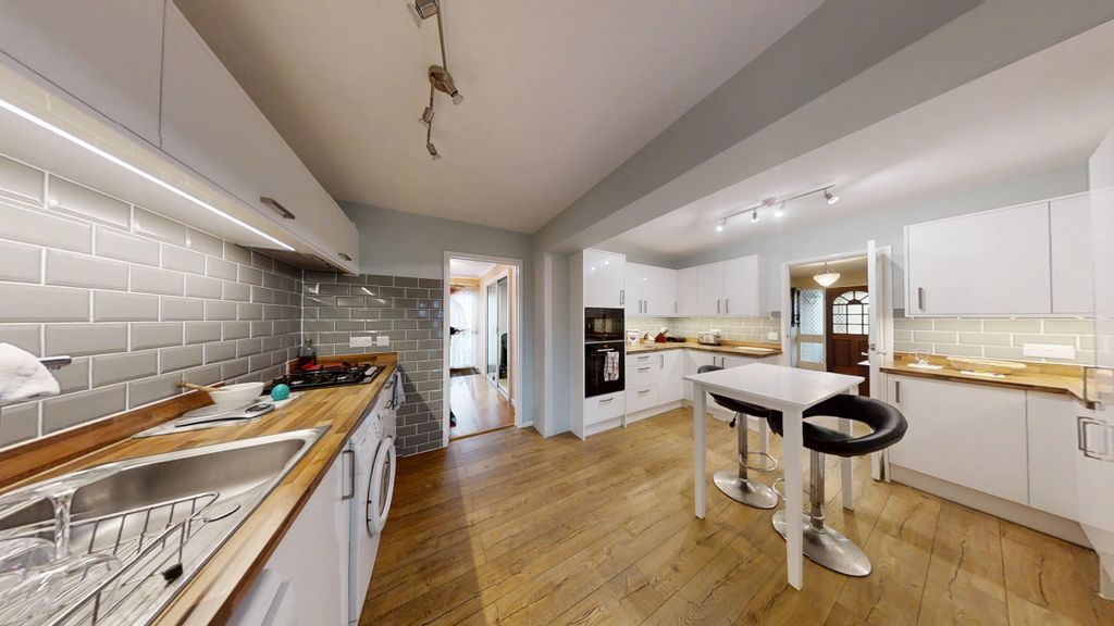 Additional image 8 of 3 bed detached bungalow for saleUnderhedge Gardens, Portland, Dorset DT5