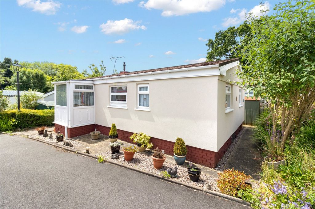 Property photo 1 of 17 Picture No. 05
