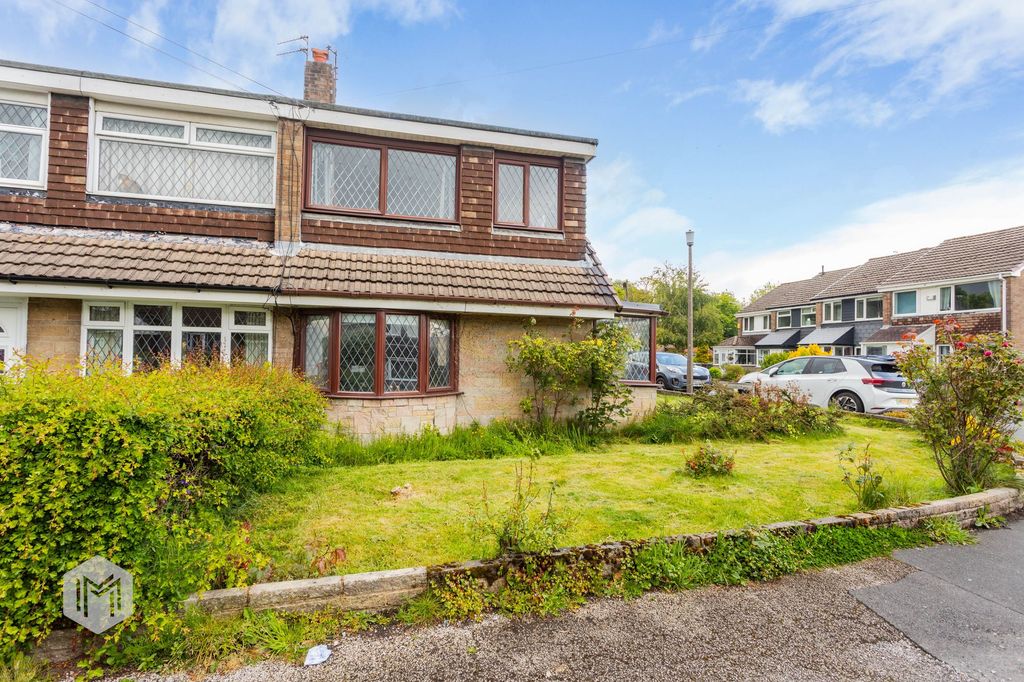 Property photo 3 of 32