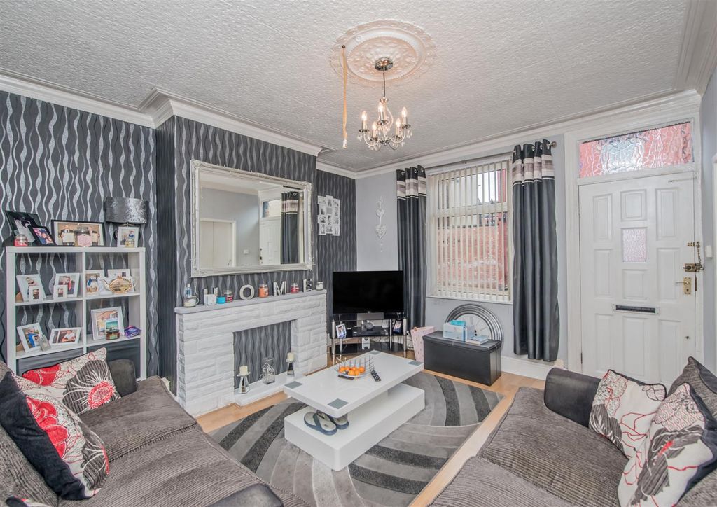 Property photo 2 of 13 Living Room: