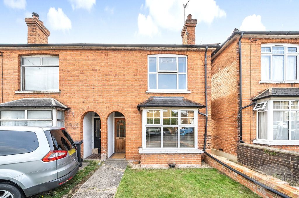 Property photo 1 of 19 Picture No. 05
