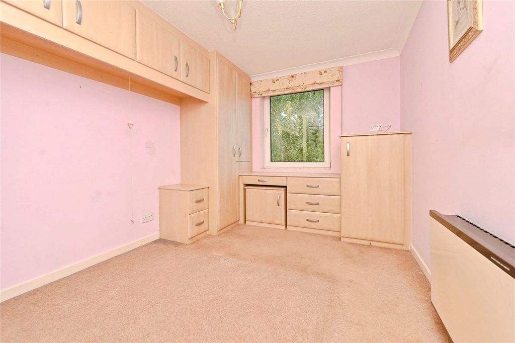 Property photo 3 of 13 Bedroom
