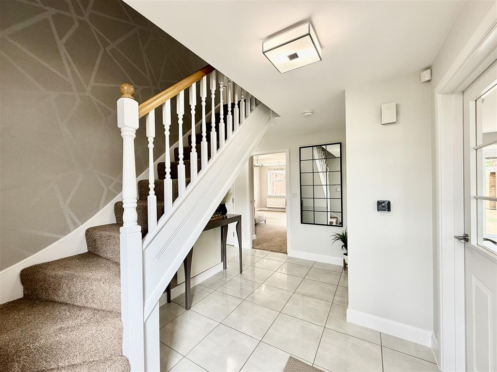 Property photo 3 of 34 3