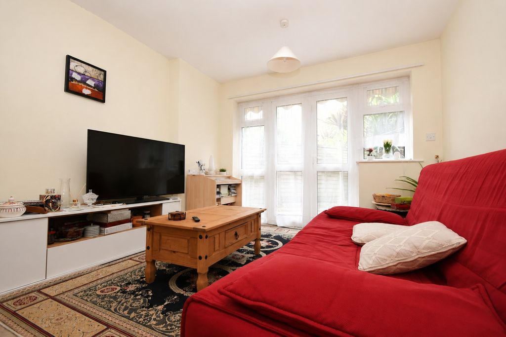 Property photo 2 of 14 5024251