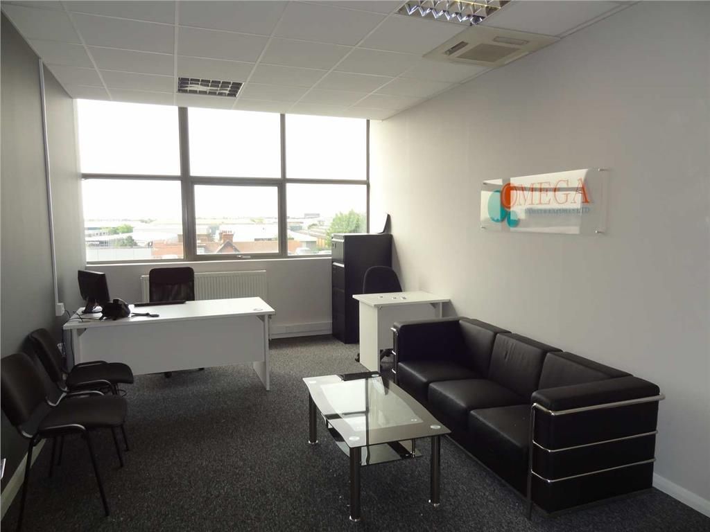 Property photo 1 of 10 Serviced Office To Rent In Abbey Road, Park Royal,