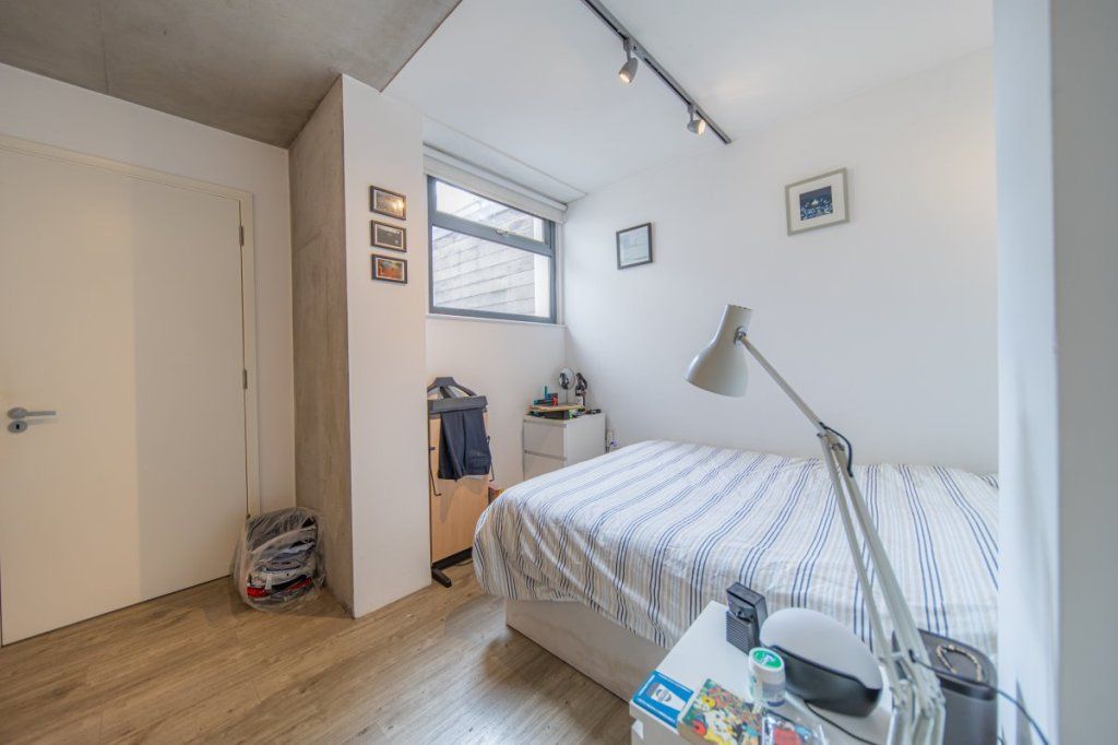Property photo 3 of 25