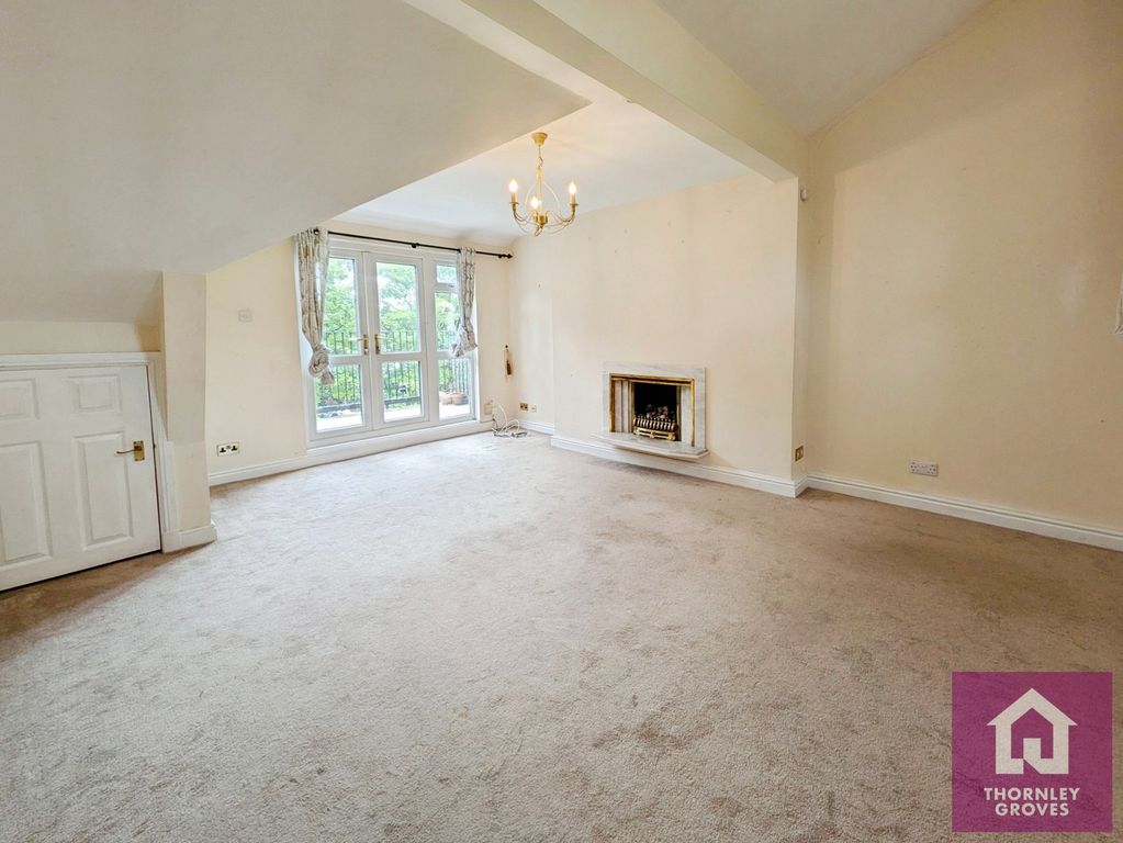 Property photo 3 of 19 Pbox-Img.Jpg