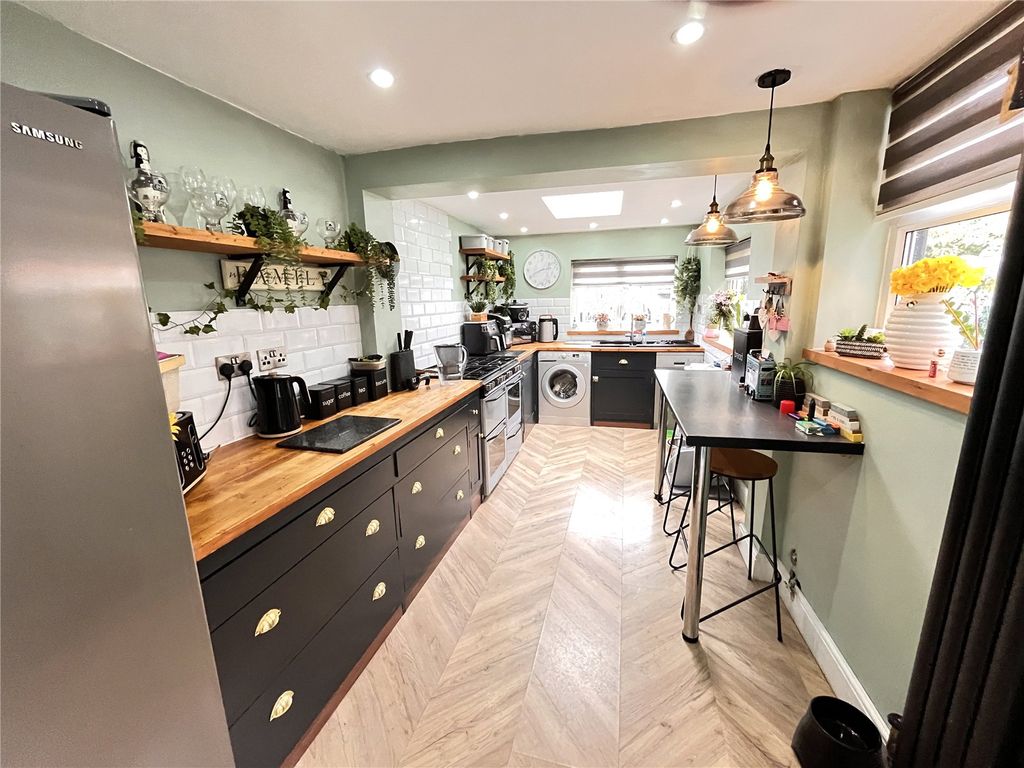 Property photo 2 of 22 Picture No. 07