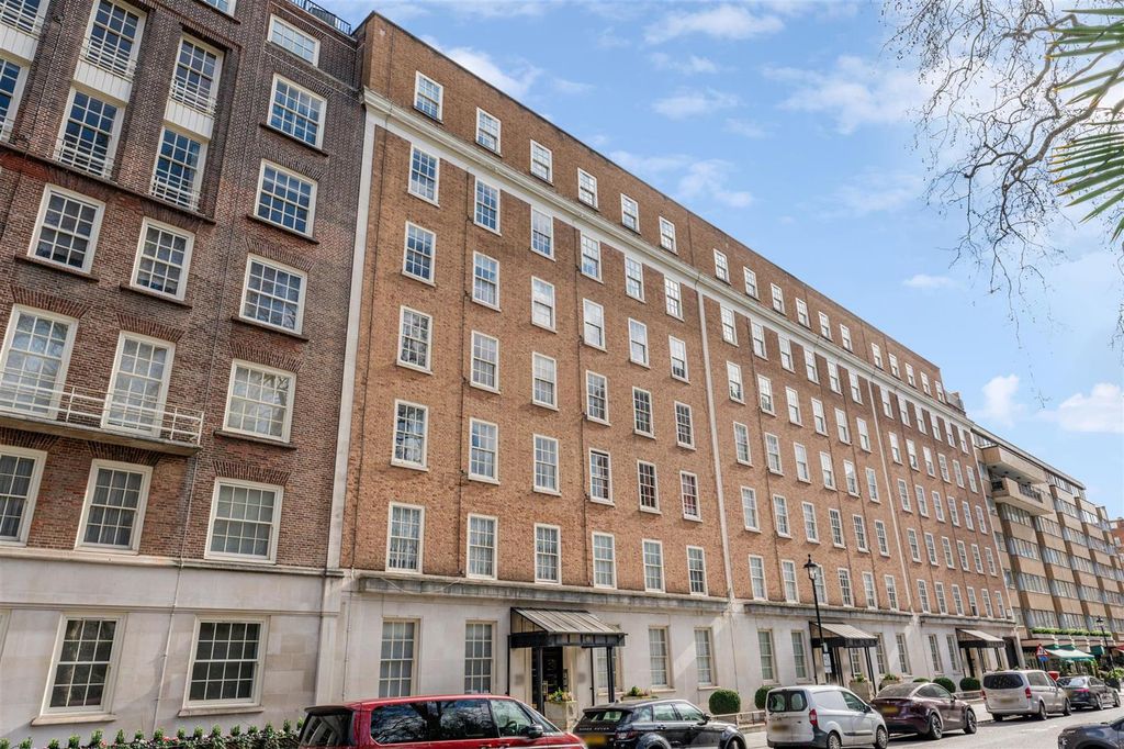 Property photo 1 of 8 Photo 0