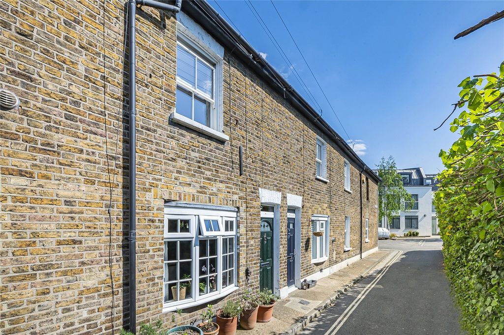 Property photo 1 of 16 Picture No. 02