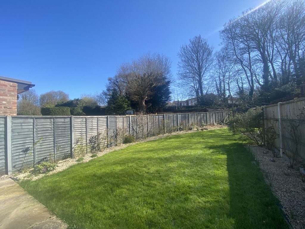 Property photo 2 of 11 Photo 6