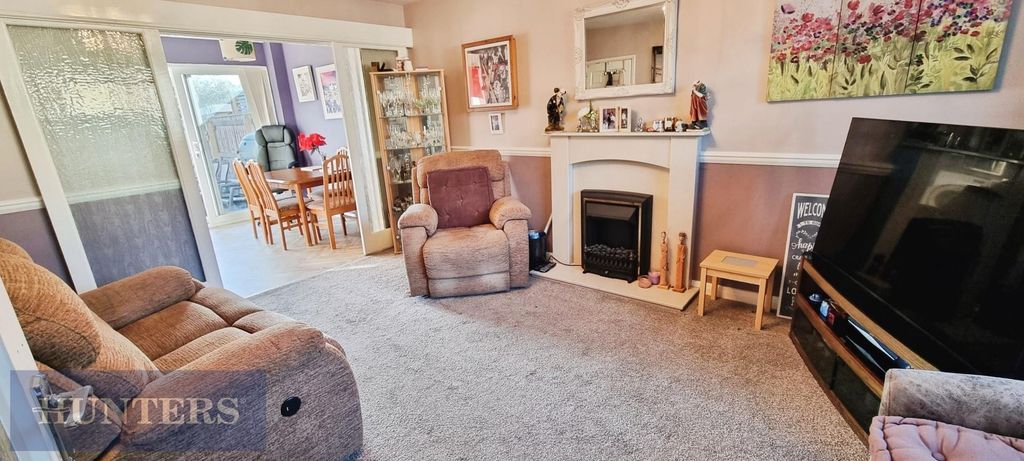 Property photo 2 of 22 E8F545Bf-1000093587.Jpg