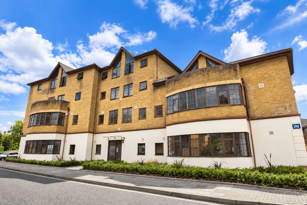 Property photo 2 of 17 Gallery