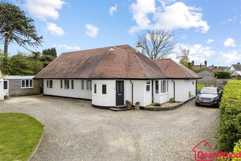 Property photo 1 of 44 1.Jpg