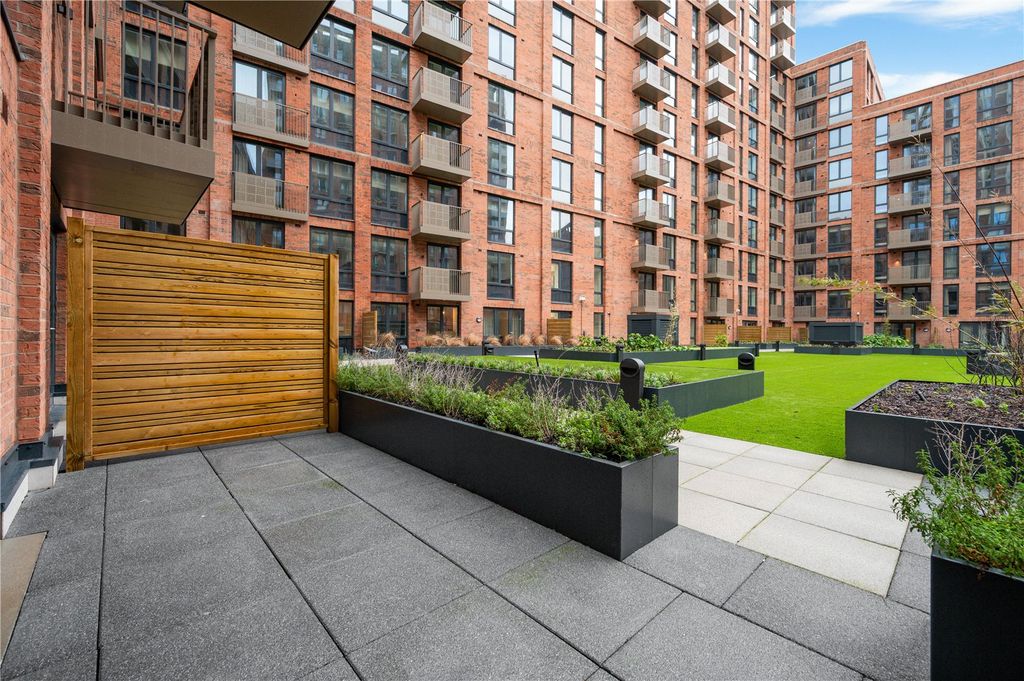 Property photo 3 of 19 Picture No. 03