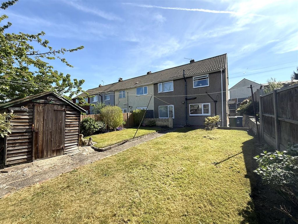 Property photo 2 of 15 40 Hislop Road New New Rear.Jpeg