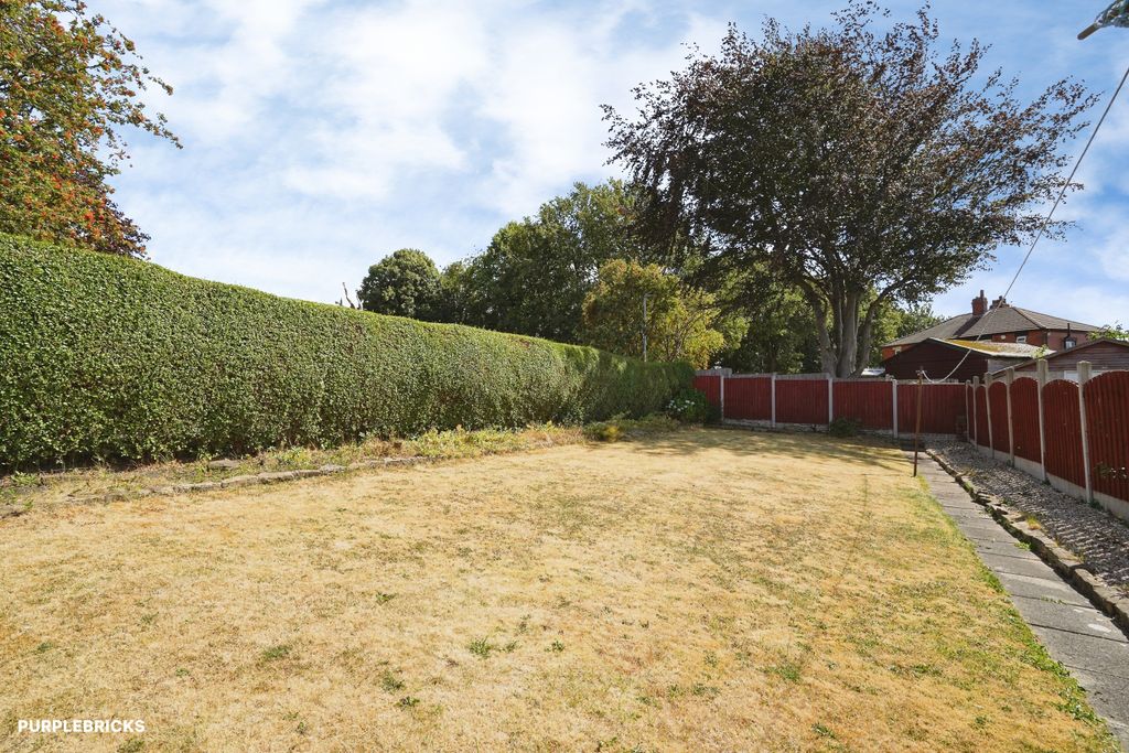 Property photo 3 of 24