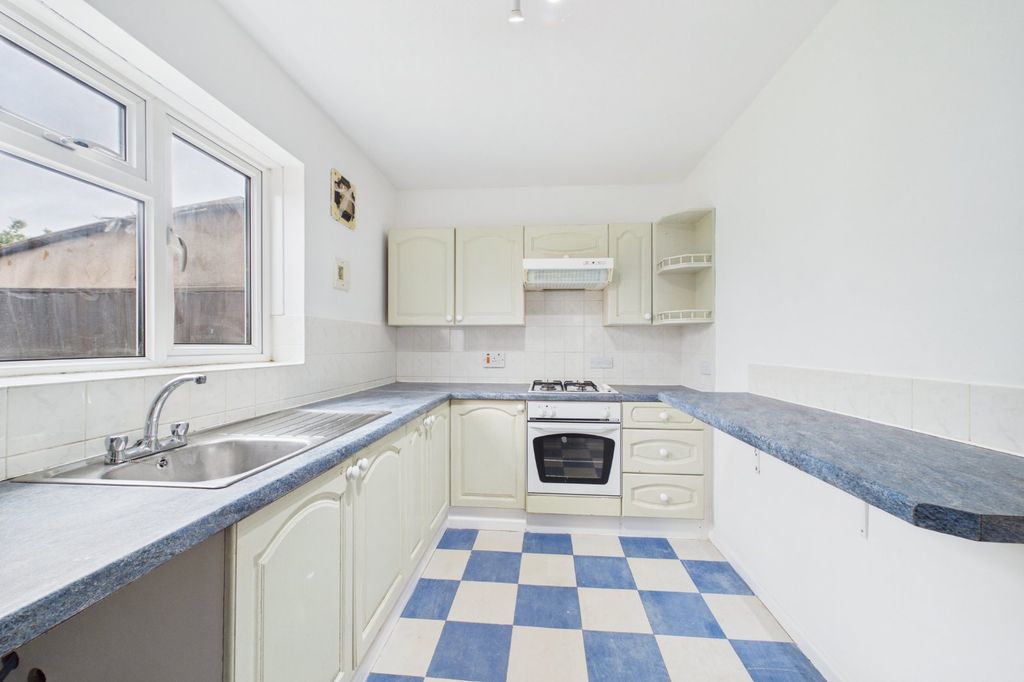 Property photo 2 of 7 Picture No. 05