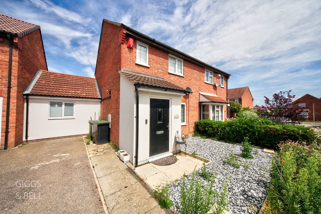 Property photo 1 of 23 5234100