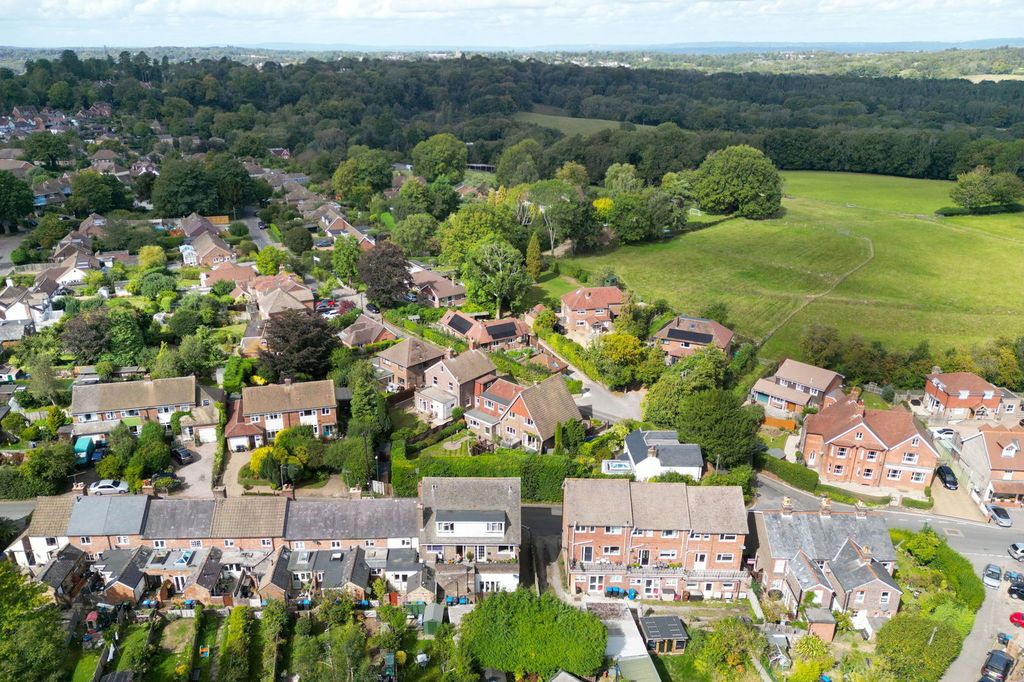 Property photo 3 of 29