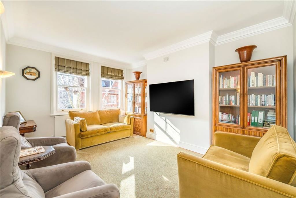 Property photo 3 of 9