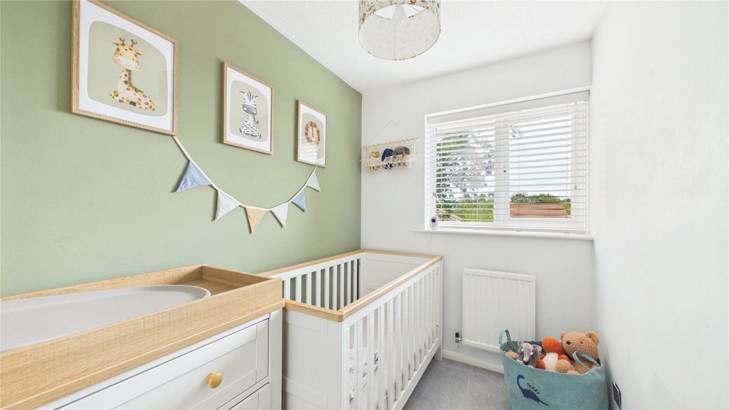 Additional image 11 of 3 bed terraced house for saleLightwater, Surrey GU18