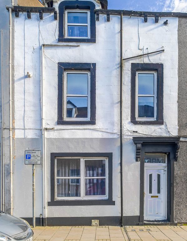 Property photo 1 of 41