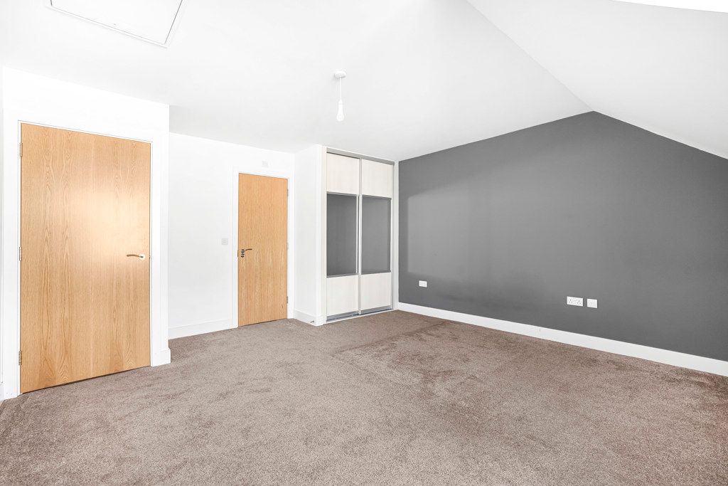 Property photo 3 of 26 Bedroom