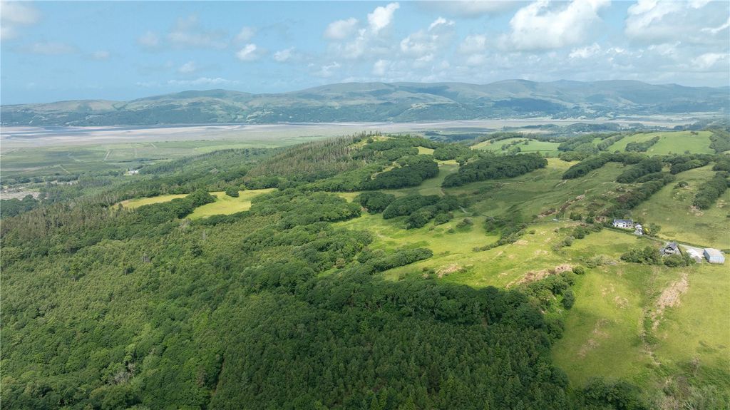 Property photo 3 of 20 Picture No. 04