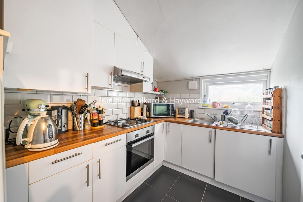 Property photo 2 of 7 3Cb95042-9E62-4Eca-B