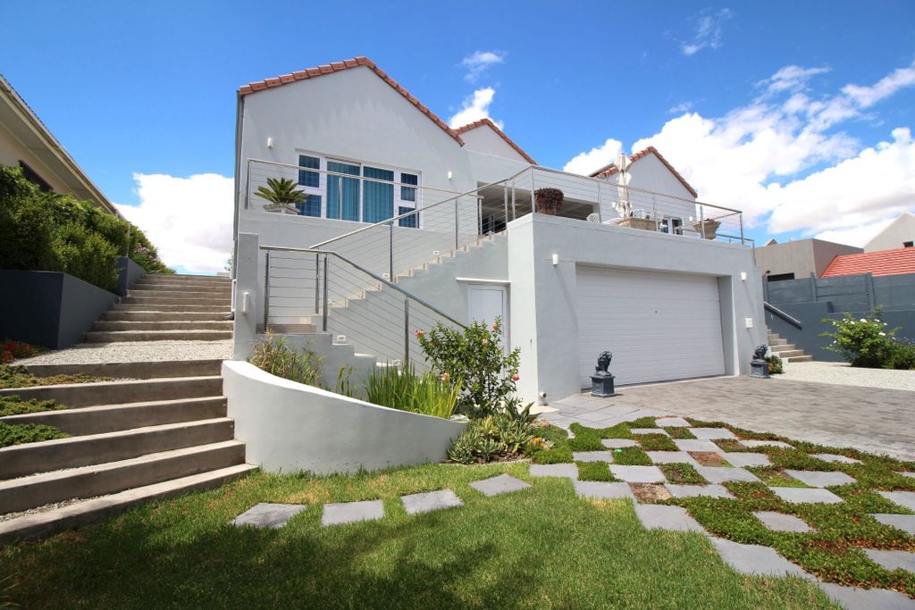 Property photo 2 of 39 La1647380