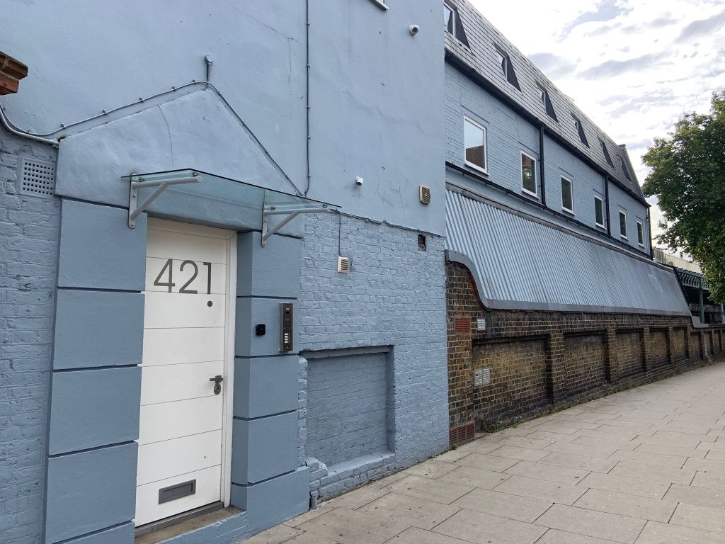Property photo 1 of 3