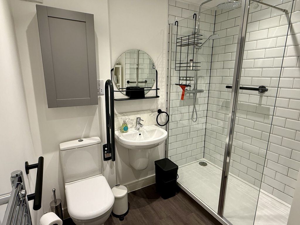 Property photo 2 of 5