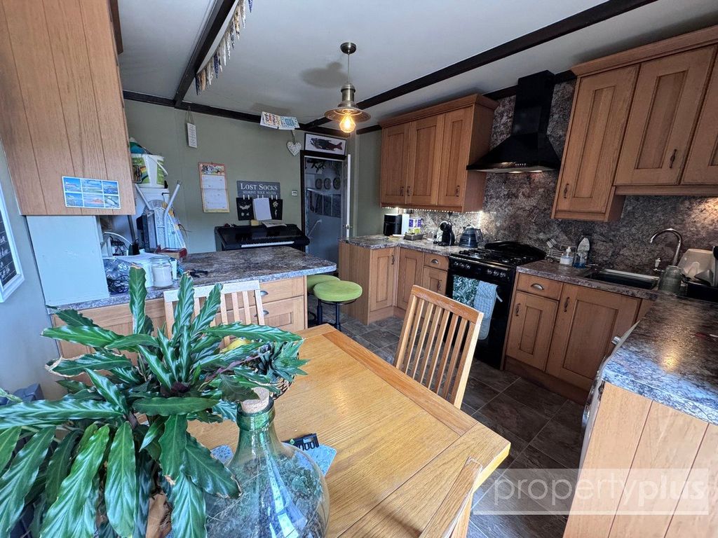 Property photo 1 of 17 Picture No. 08