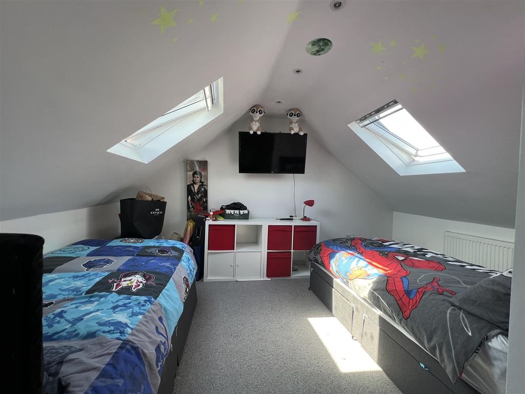 Property photo 3 of 7 Image00003.Jpeg