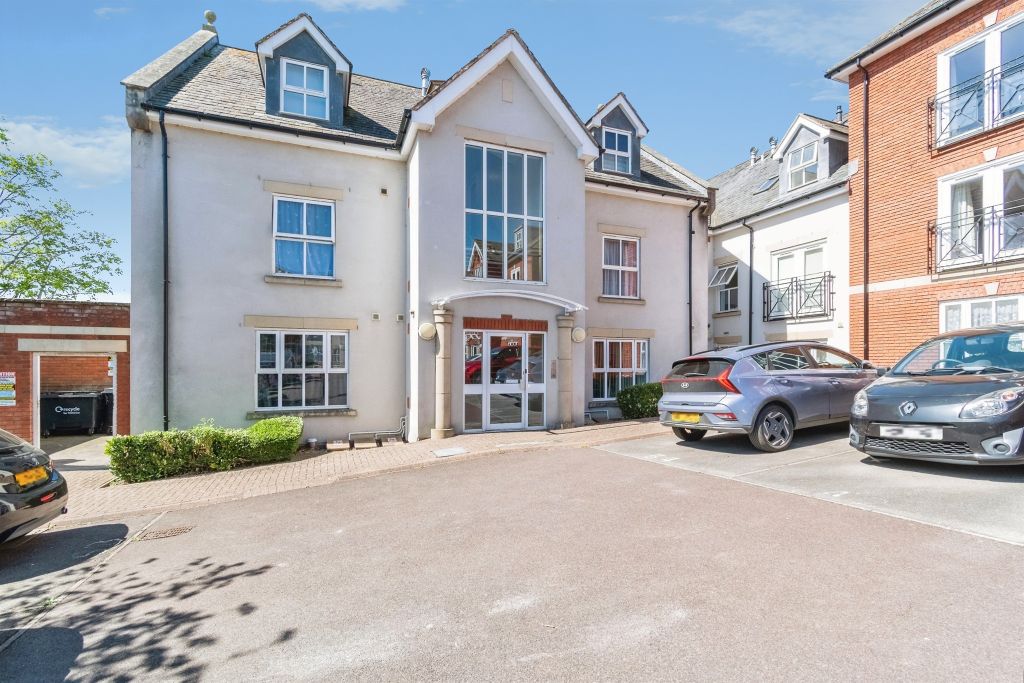 Property photo 1 of 4