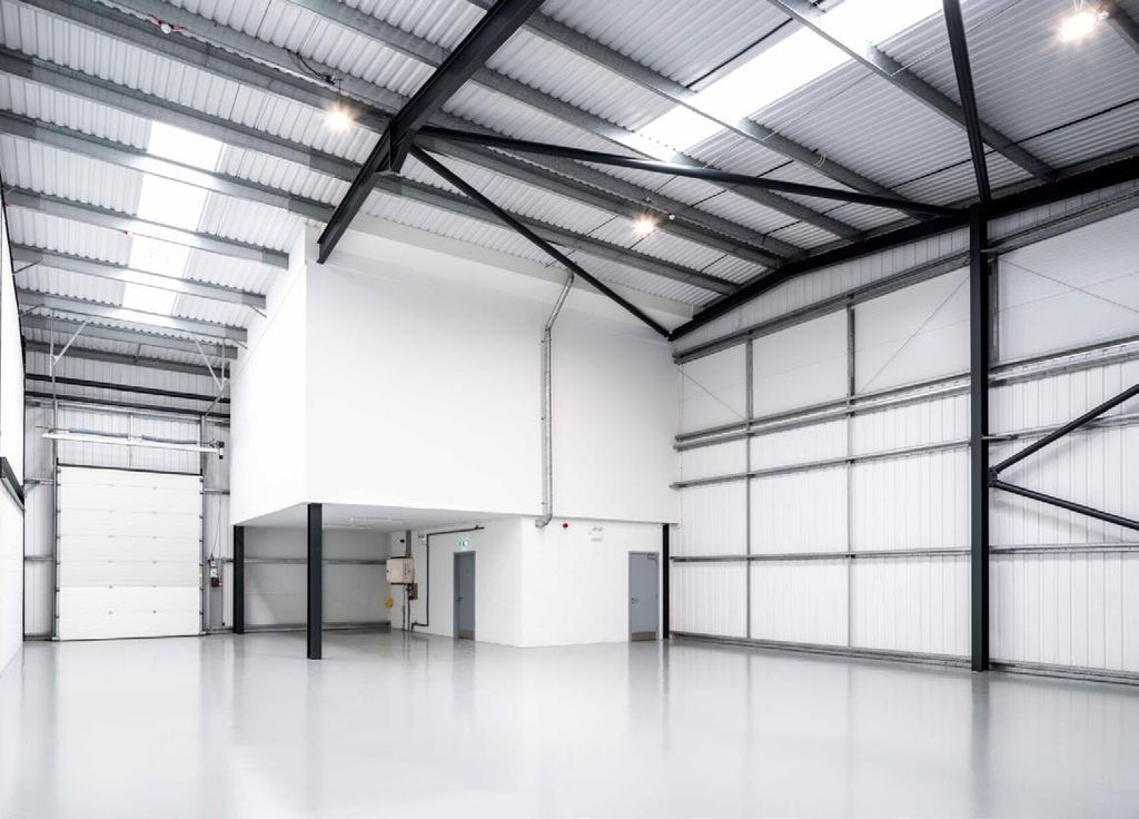 Property photo 3 of 4 West Thurrock - Thurrock Trade Park Pic3.Jpeg