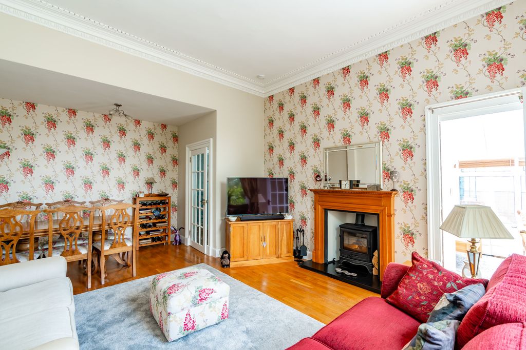 Property photo 3 of 19 Property Image 3