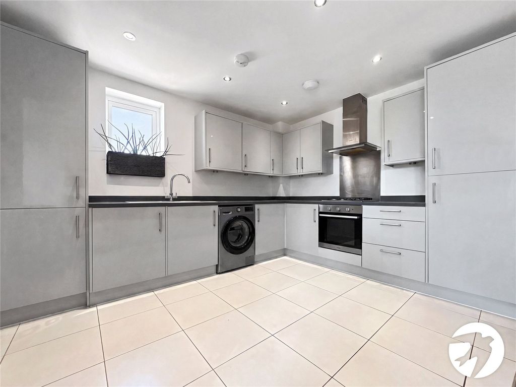 Property photo 3 of 14 Picture No. 03