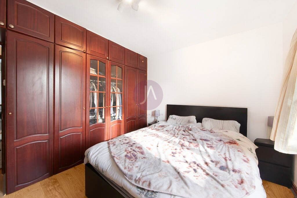 Property photo 3 of 15 Picture No. 17